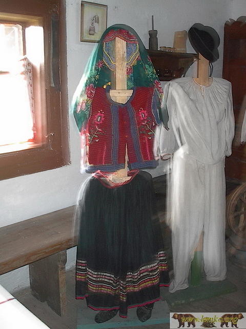 2002 Zyndranowa 15