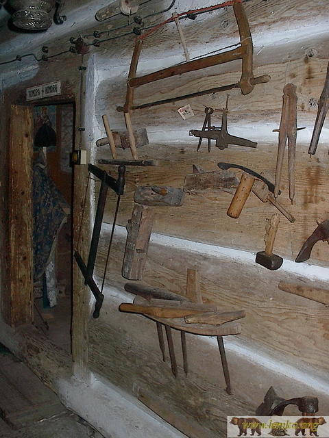 2002 Zyndranowa 30
