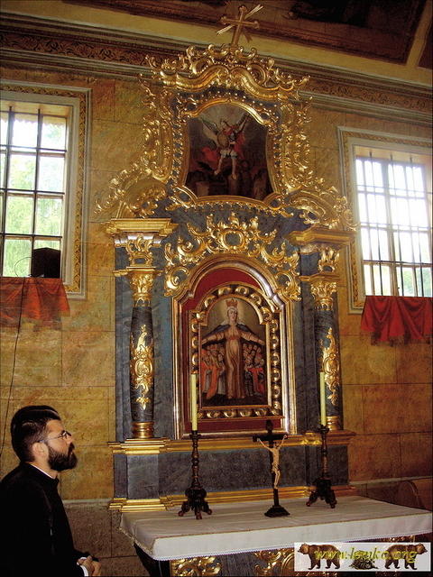 2004NS 04