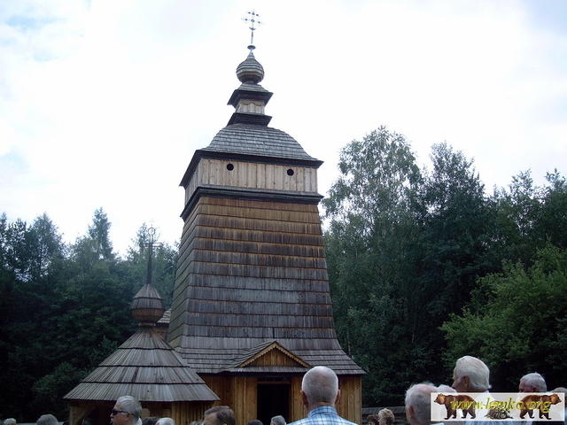 2004NS 22