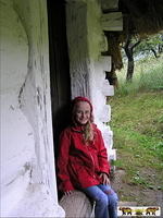 2005NS 008